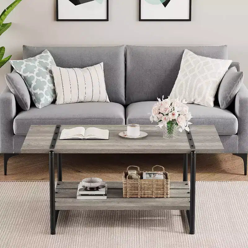 Table basse rectangulaire de 104 cm avec deux niveaux de rangement