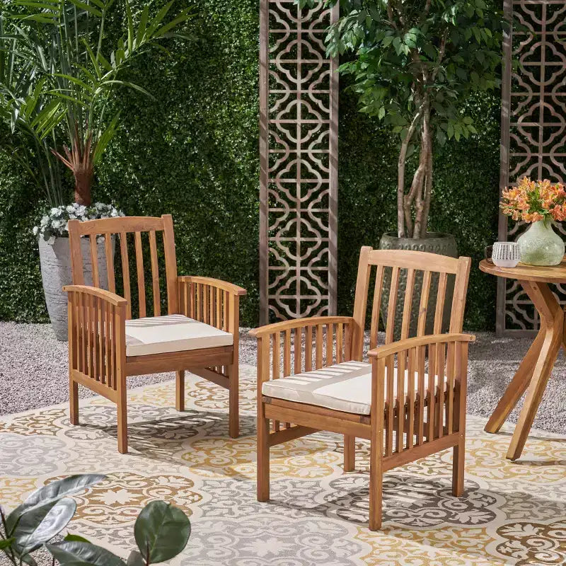 Chaises de salle à manger avec 2 coussins moelleux confortables pour les repas en famille